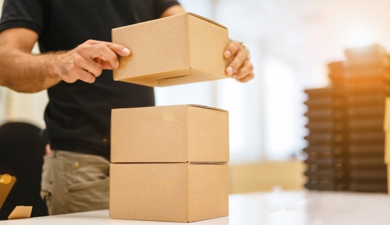 Stacking shipping boxes